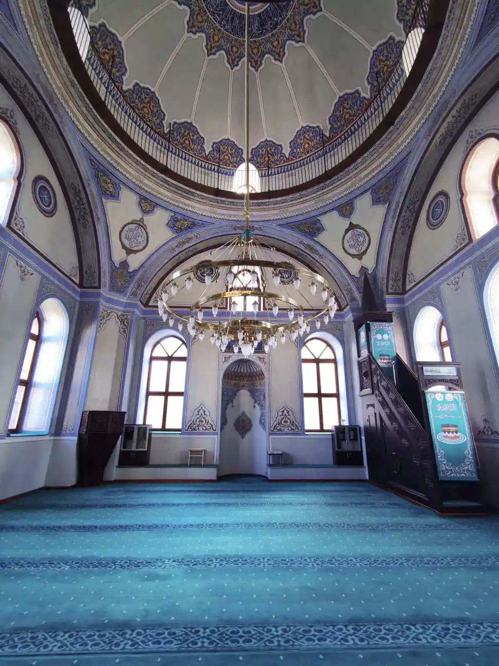 Akrilik Cami Halısı